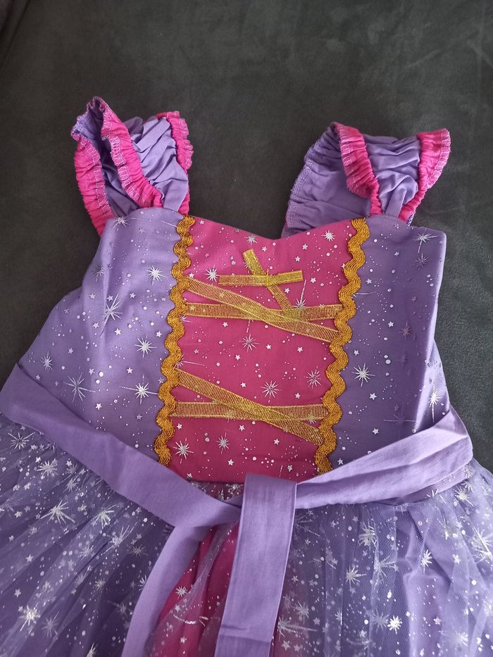 Robe déguisement princesse raiponce 4/5 ans - photo numéro 3