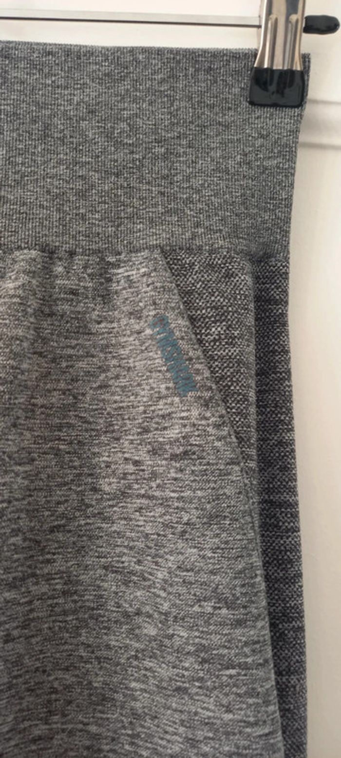 Legging Gymshark gris 38 - photo numéro 3