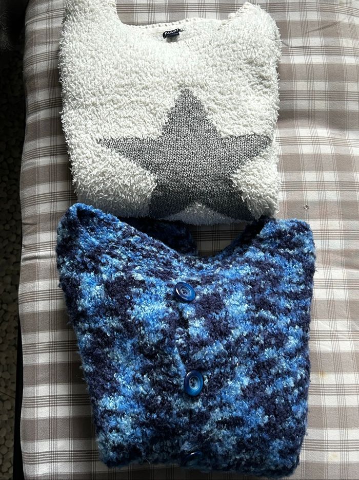 Lot pull et gilet hiver enfant fille