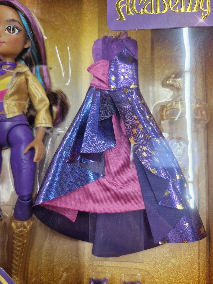 Poupée sophia masquerade de Unicorn academy - photo numéro 2