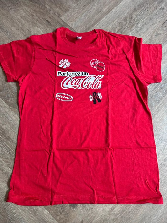T shirt coca