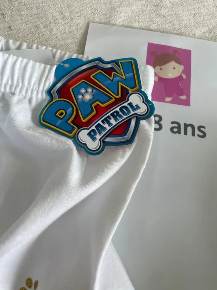 Legging short pat patrouille 8 ans neuve - photo numéro 4