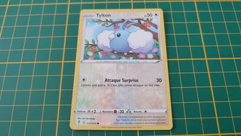 132/203 Carte Pokémon Tylton commune reverse Epée et Bouclier EB07 Evolution Céleste #B10