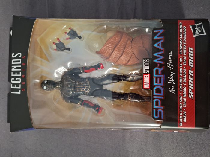 Marvel Legends Séries Spiderman costume noir et or - Spiderman no way home