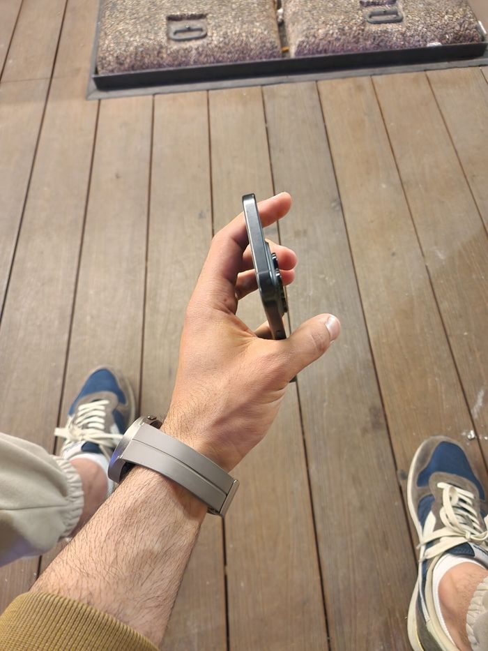 iPhone_16_pro_max - photo numéro 4