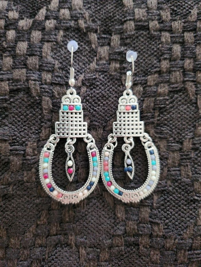 Boucles d'oreilles argentées