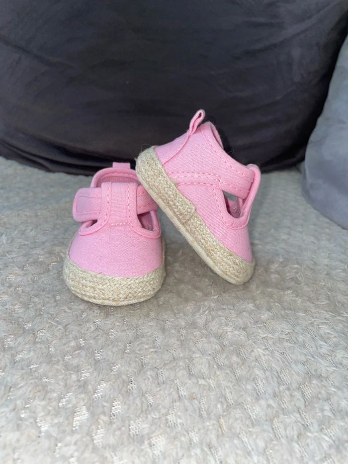 Chaussure bébé taille 16/17
