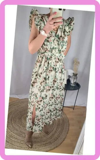 Robe mi-longue 🌸 fleurs - Taille L / 40 - Neuve
