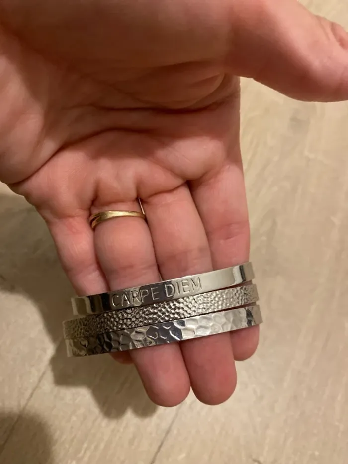 Lot de 3 bracelets argentés