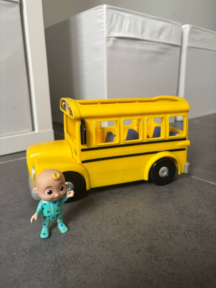 Bus scolaire musical CoComelon - photo numéro 4