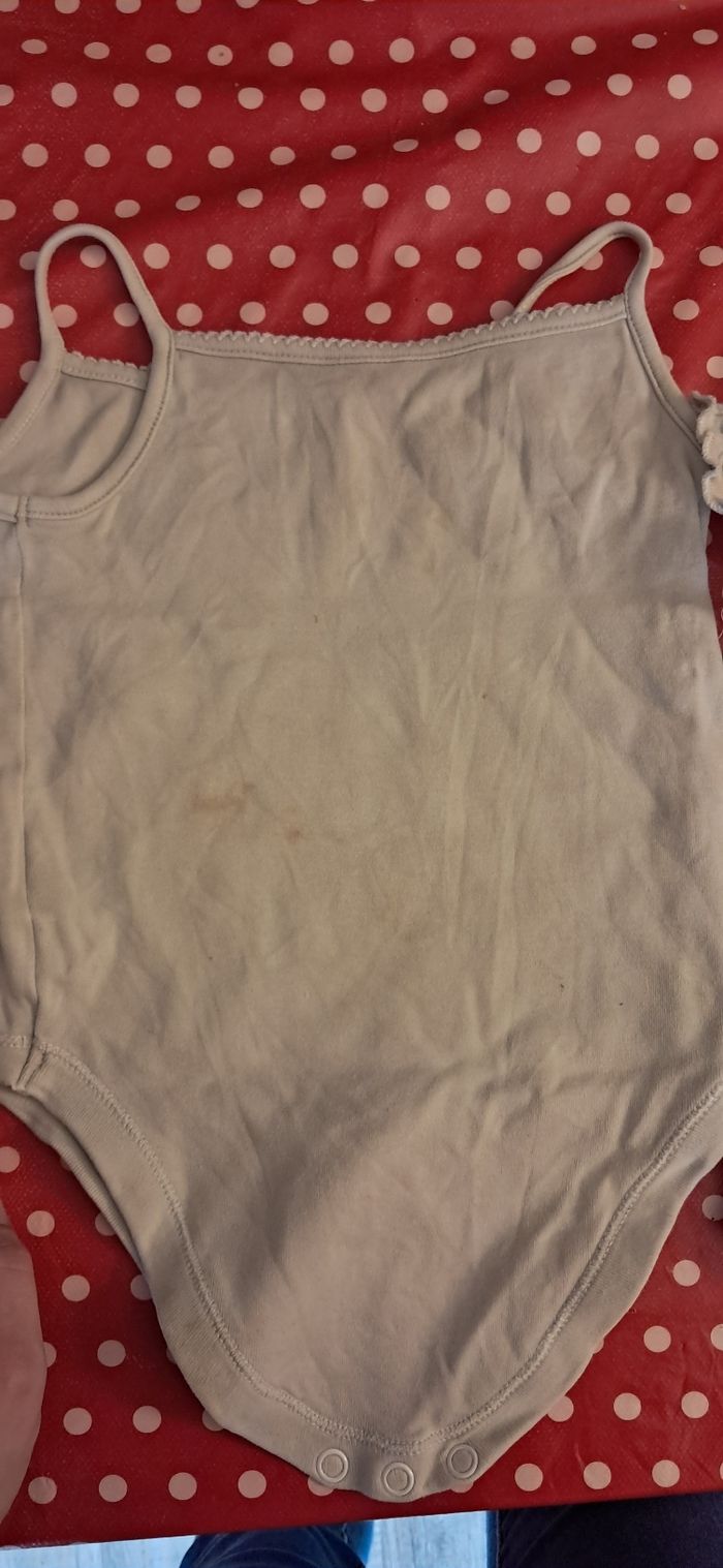 Lot pyjama + Body - photo numéro 5