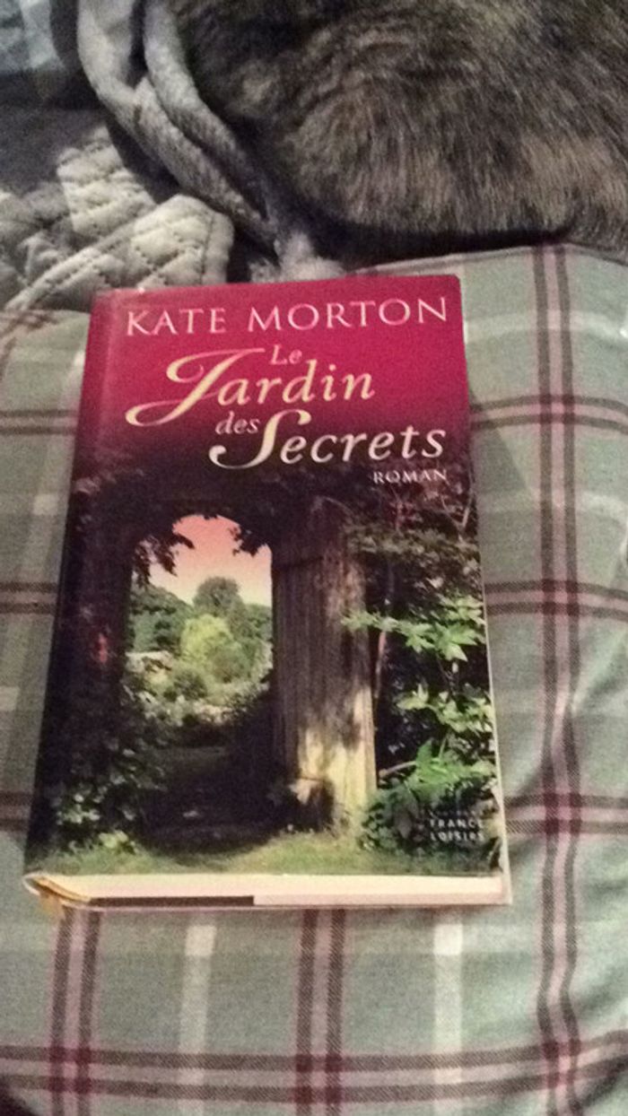 # le jardin des secrets par Kate Morton - photo numéro 2
