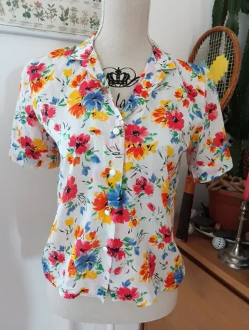 Chemise vintage légère à fleurs multicolores