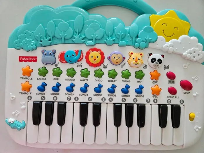 Piano Fisher Prince,
Très bon état, Très très propre, - photo numéro 2