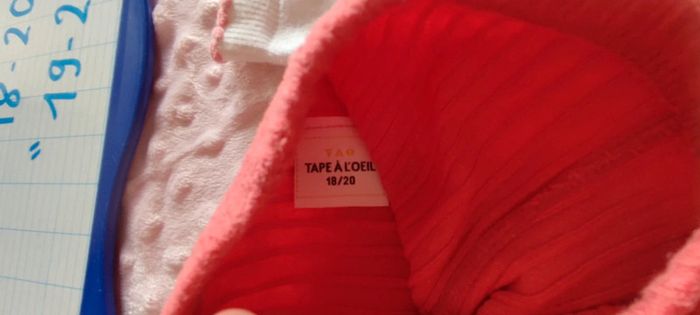 Lot collants P18-20 - photo numéro 4