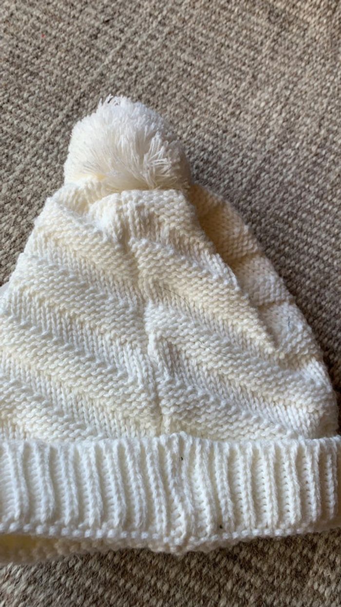 Bonnet enfant ivoir avec pompon taille 6 12 mois - photo numéro 5