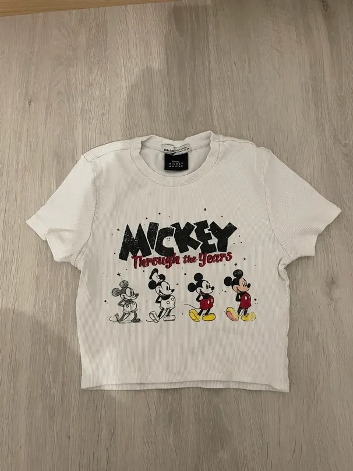 Haut Crop top mickey Pull & Bear