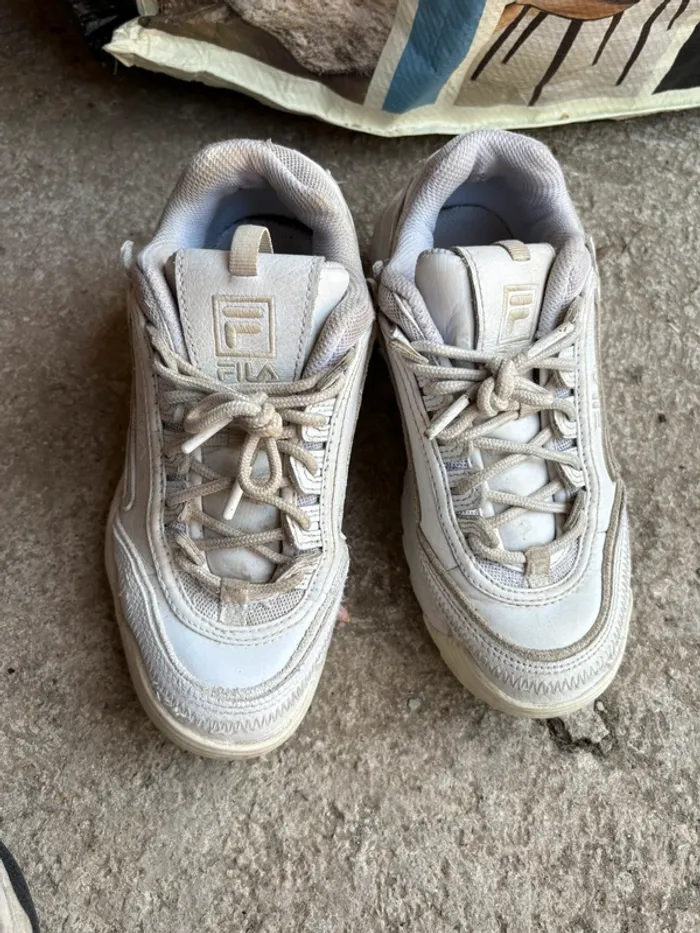 Baskets fila fille taille 38 - photo numéro 2