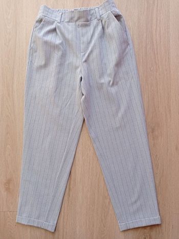 PANTALON STRADIVARIUS Femme.