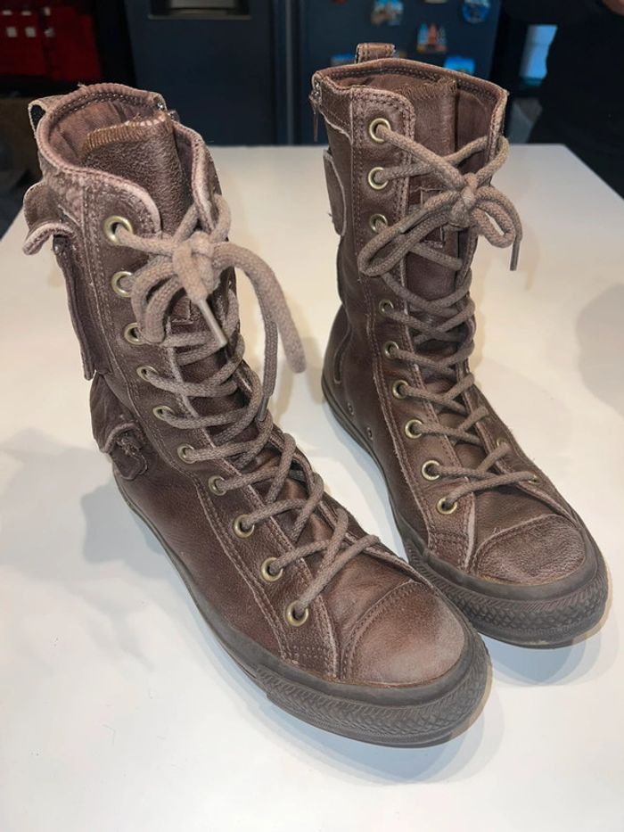 Botte converse taille 5 - photo numéro 2