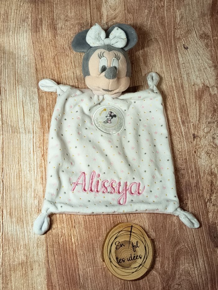 Doudou Minnie fille a personnaliser - photo numéro 3