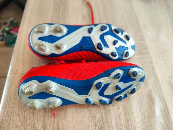 Crampons de foot - photo numéro 3