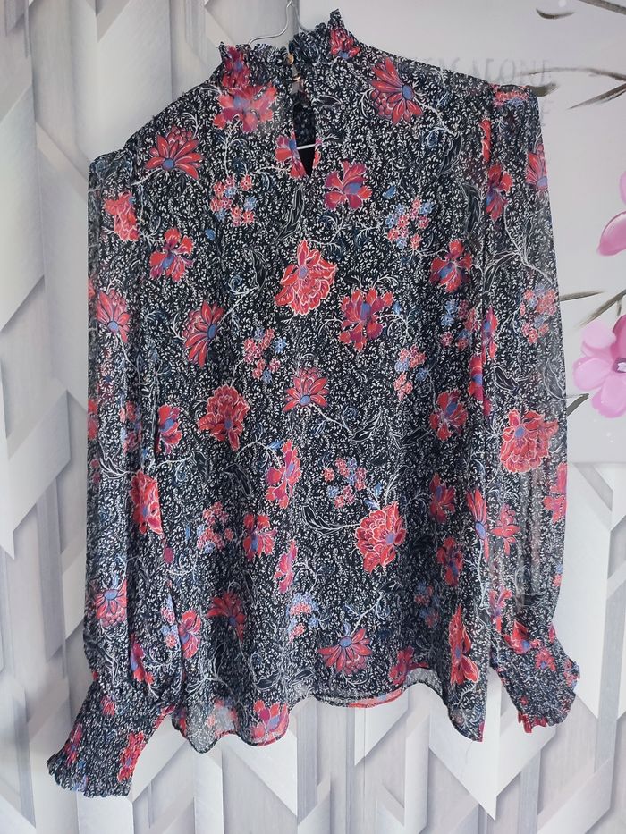 Jolie blouse fleurie Naf Naf - photo numéro 4