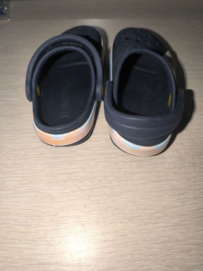 Crocs simba 22 - photo numéro 5