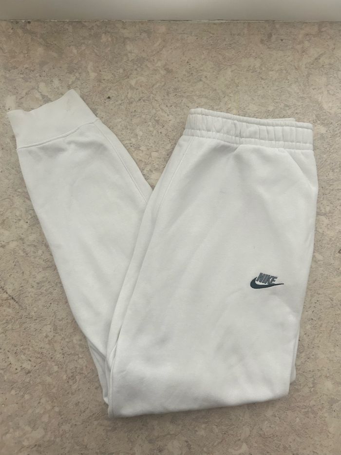Jogging Nike blanc