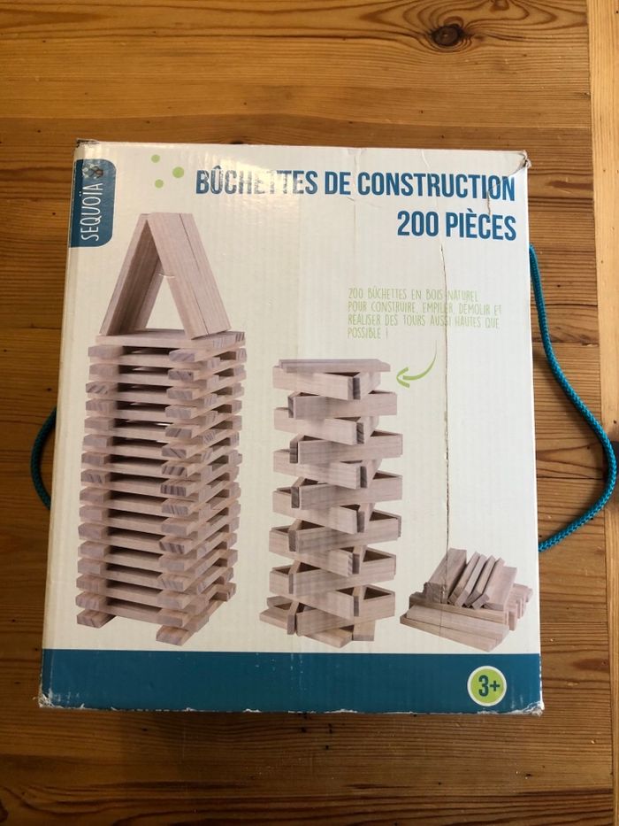 200 bûchettes de construction - photo numéro 7