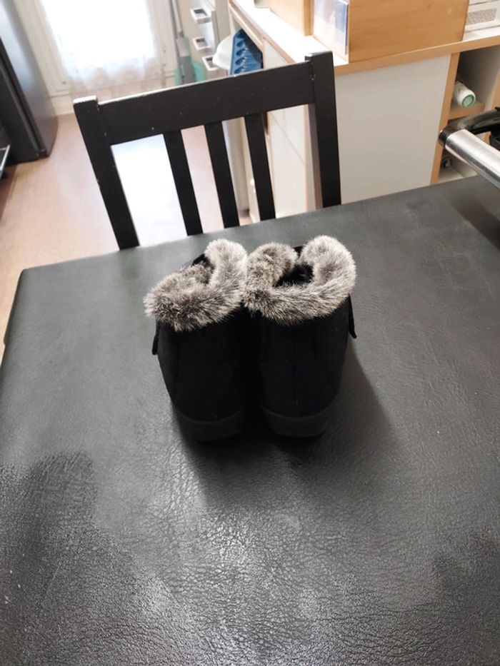 Bottes de neige ou chaussons femme 38 - photo numéro 2