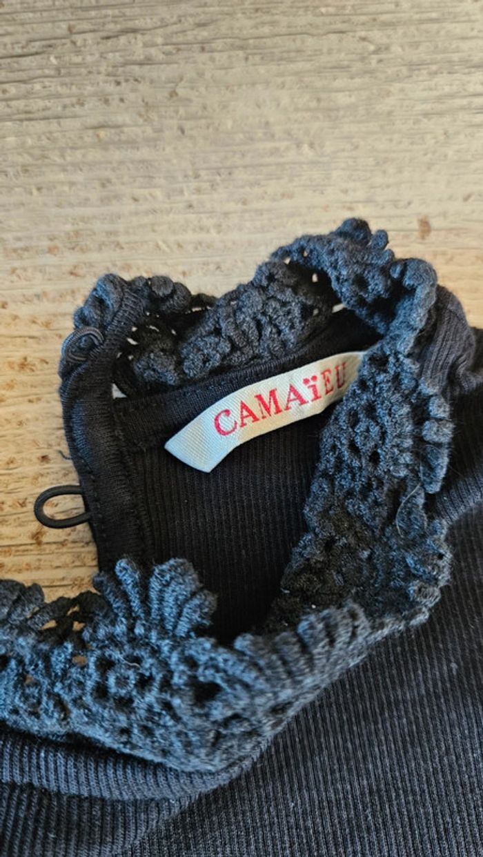 T shirt noir cotelé à manches courtes, bord en broderie, Camaïeu, taille XS - photo numéro 6