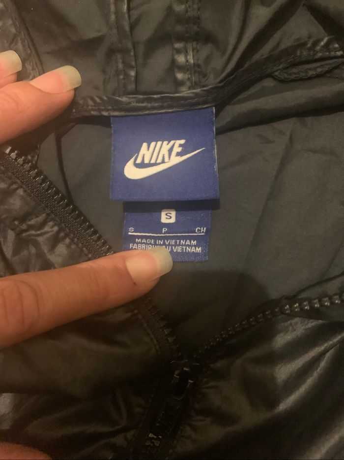 K way marque nike 14/16ans couleur noir - photo numéro 6