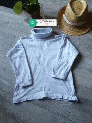 🌸Tee-shirt gris clair chiné col roulé mixte Taille 6 ans 🌸