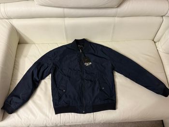 Galleries Lafayette veste neuf taille M