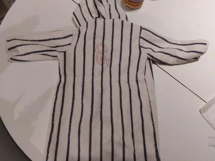 Peignoir de bain 2 3 ans - photo numéro 3