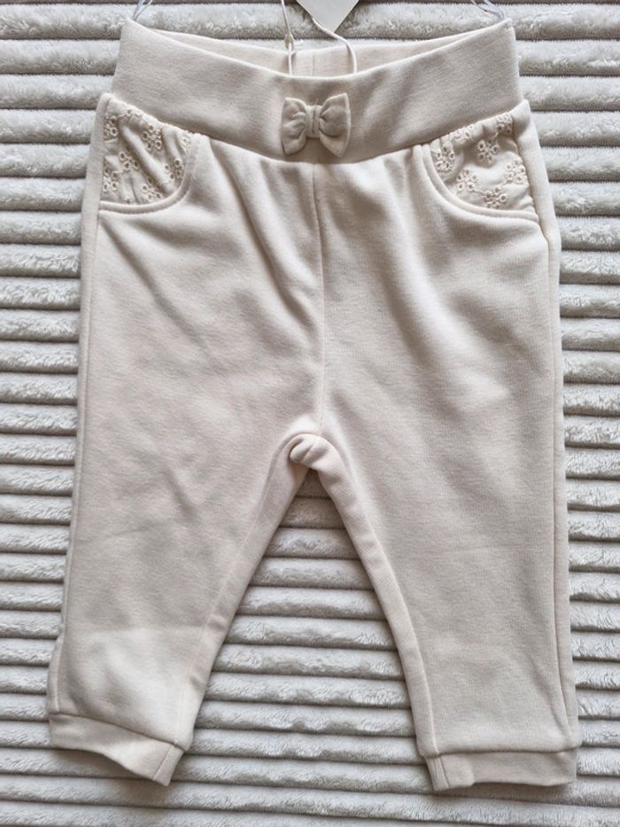 Pantalon 9 mois.
