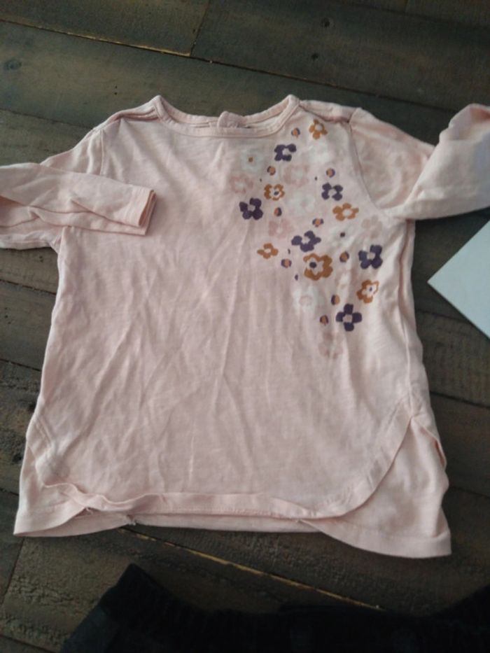 Jupe hiver et t shirt 2 ans - photo numéro 3