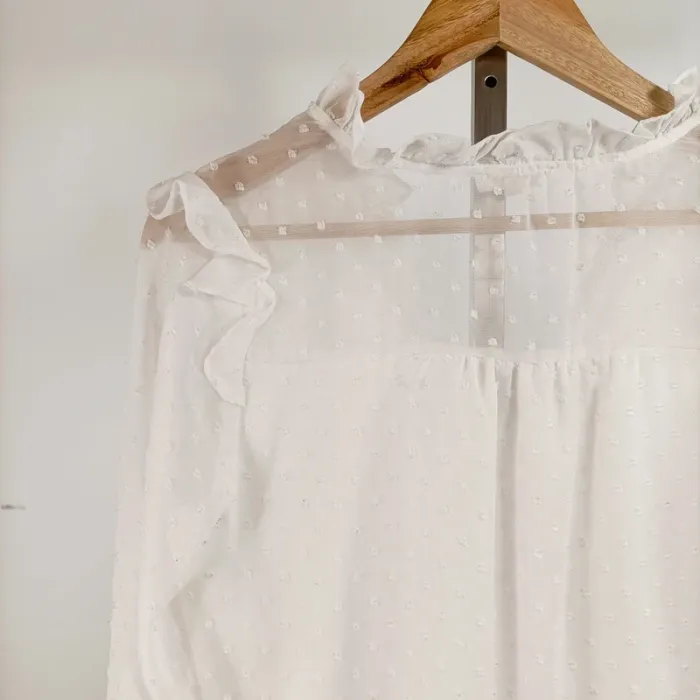 Blouse blanche romantique à plumetis transparents – Kilky Paris – taille M/L A1318 - photo numéro 10