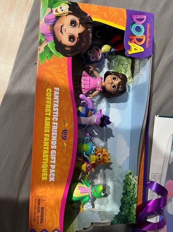 Figurine dora