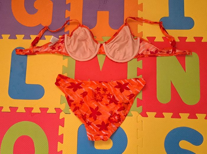 Maillot de bain 2 pièces orange fleurs, taille XL (42/95C) - photo numéro 2
