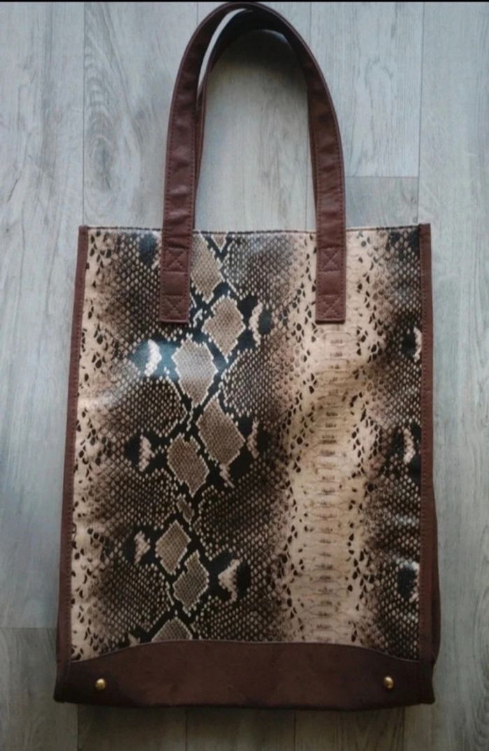 Sac cabas motif serpent