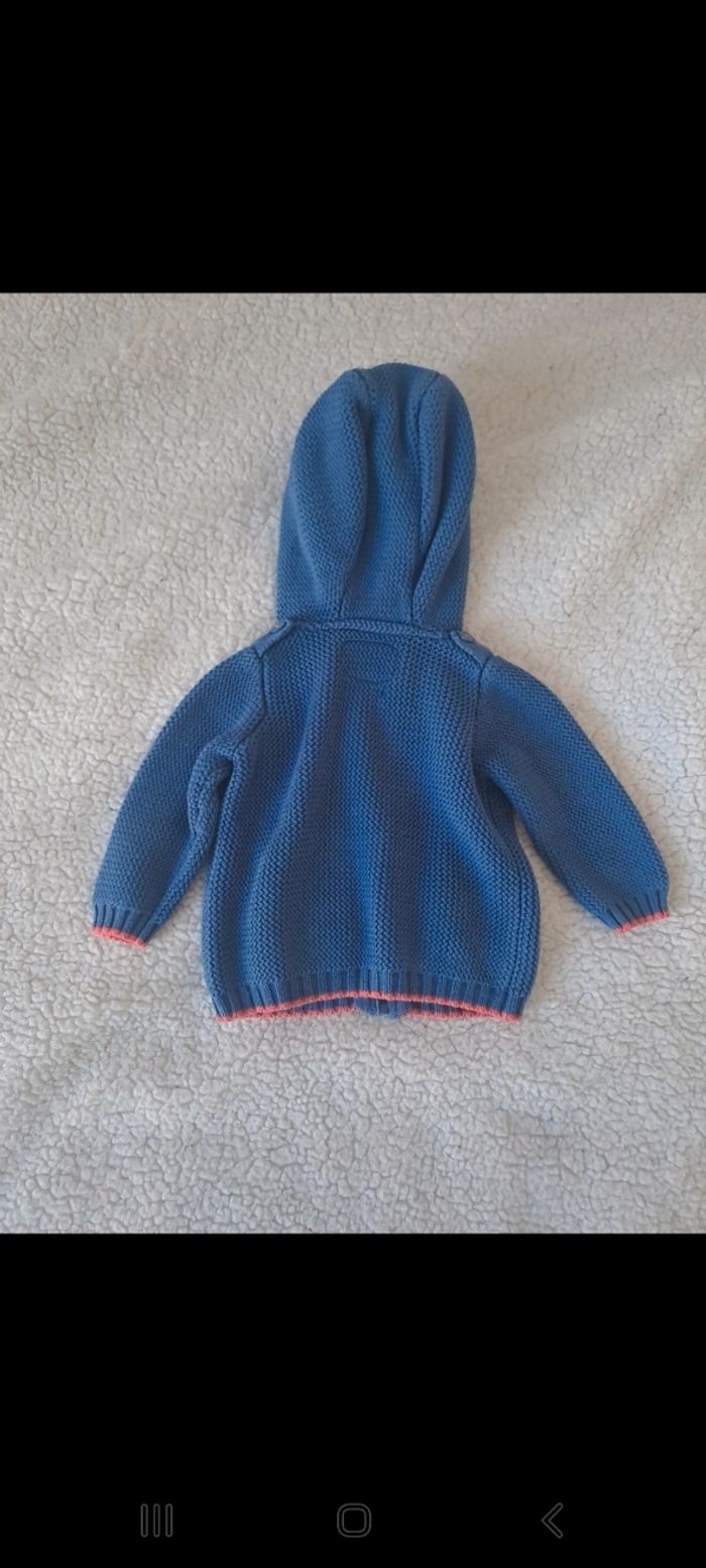 Gilet zippé à capuche - photo numéro 2