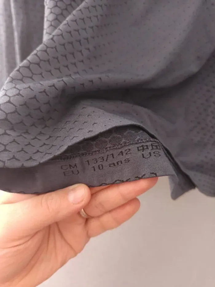 Haut de sport - photo numéro 4