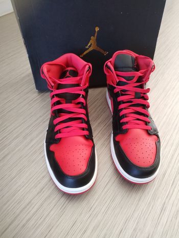 Air Jordan 1 Mid