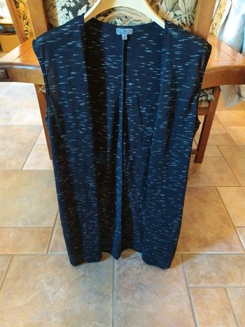 Gilet ouvert sans manches NEUF