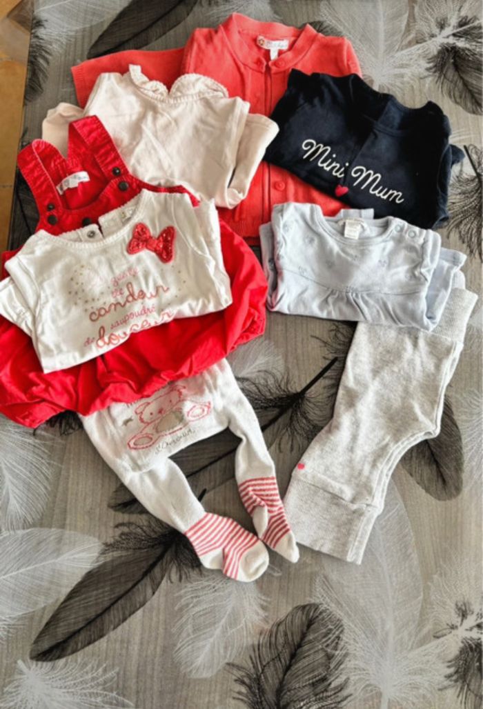 Lot vêtements bébé fille