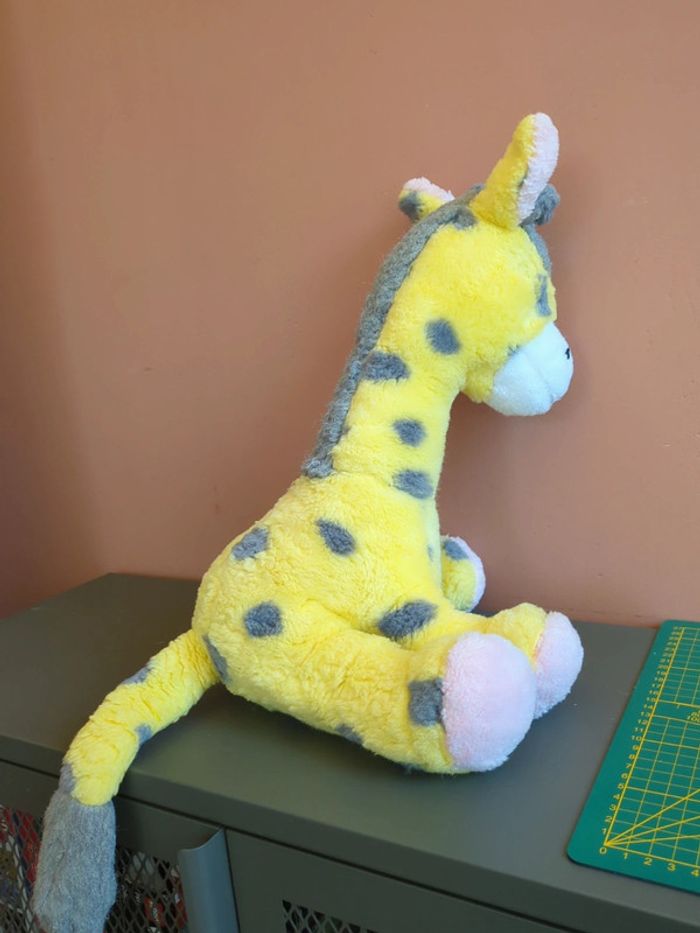 peluche girafe ajena - photo numéro 2