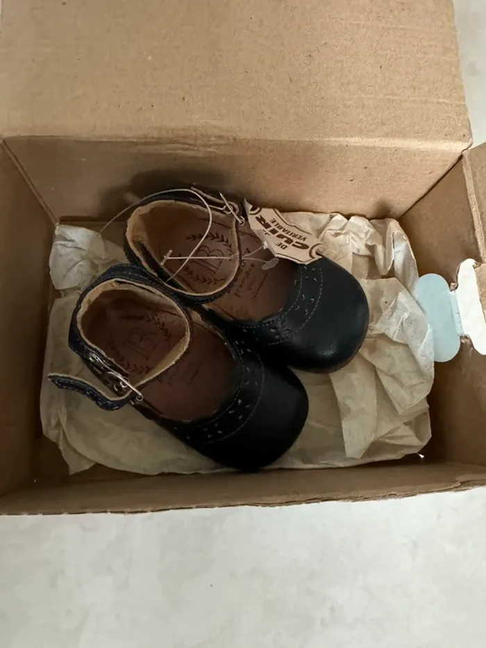 Chaussures bébé fille - photo numéro 2