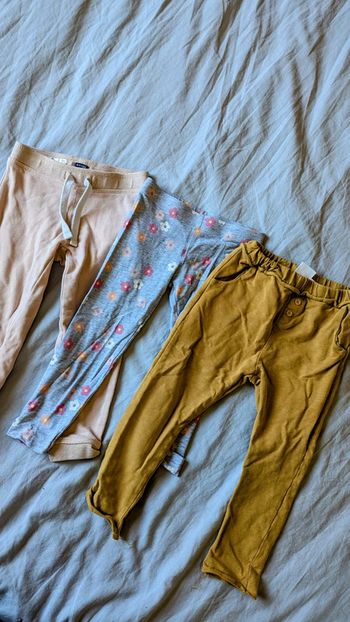 Lot pantalon 3 ans
